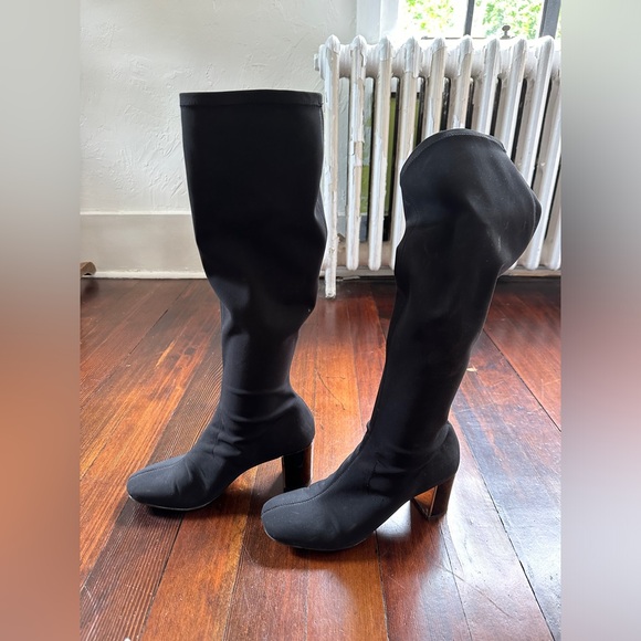 Donald Pliner Sock Boot - Picture 3 of 5